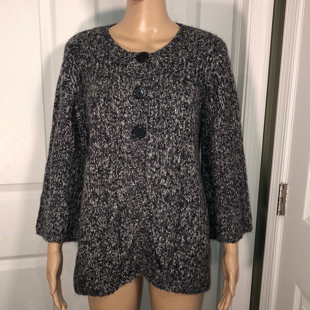 Croft & Barrow Grey Cardigan. L